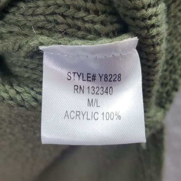 Hot & Delicious Green Studed Sweater Size M/L - Picture 8 of 16